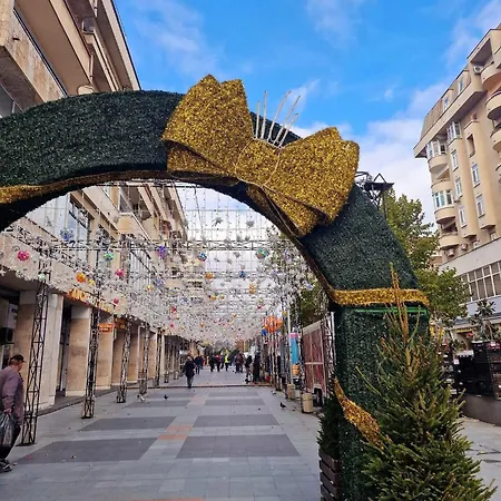 Apartment Garsoniera Decomandata Mcdonalds *