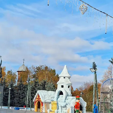 Garsoniera Decomandata Mcdonalds Apartment *