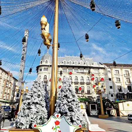 Garsoniera Decomandata Mcdonalds