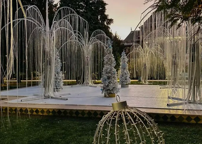 Garsoniera Decomandata Mcdonalds Κραϊόβα