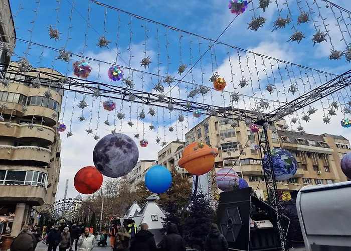 Garsoniera Decomandata Mcdonalds Κραϊόβα