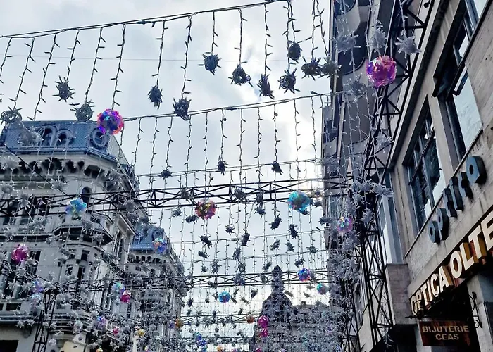 Διαμέρισμα Garsoniera Decomandata Mcdonalds *